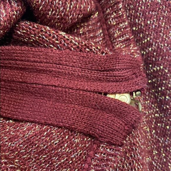 Bisou Bisou | NWOT Metallic Gold Maroon Woven Knit Sweater Zipper Details Disco - Picture 9 of 9